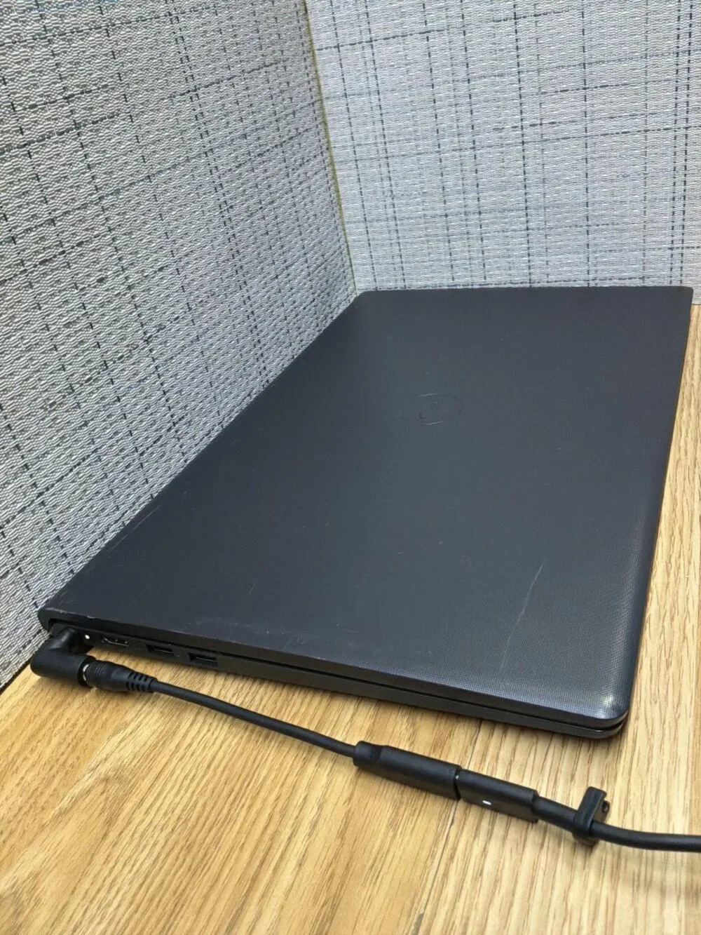 Dell Vostro 15 3510 Laptop 11th Gen Intel Core i5-1135G7 8GB RAM 256GB SSD
